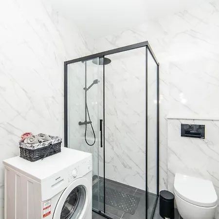 Lile Apartment Gradac (Split-Dalmatia)