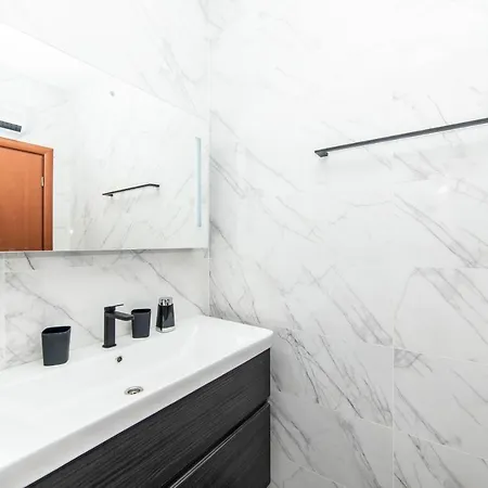 Apartment Lile Gradac (Split-Dalmatia)