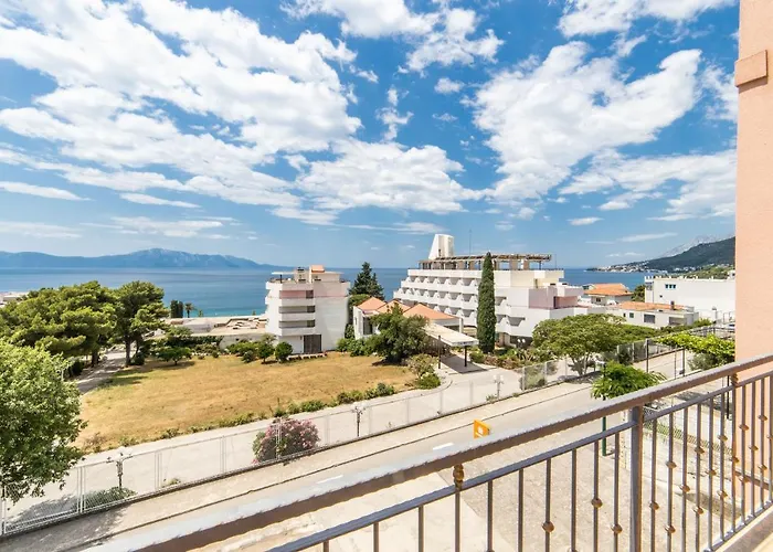 Lile Apartman