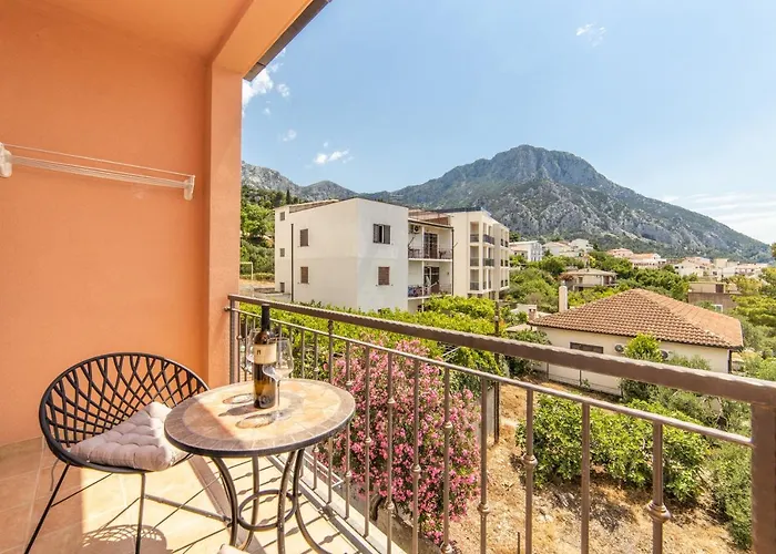 Lile Gradac (Split-Dalmatia)