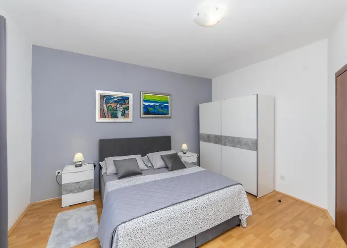 Apartman Lile Gradac (Split-Dalmatia)